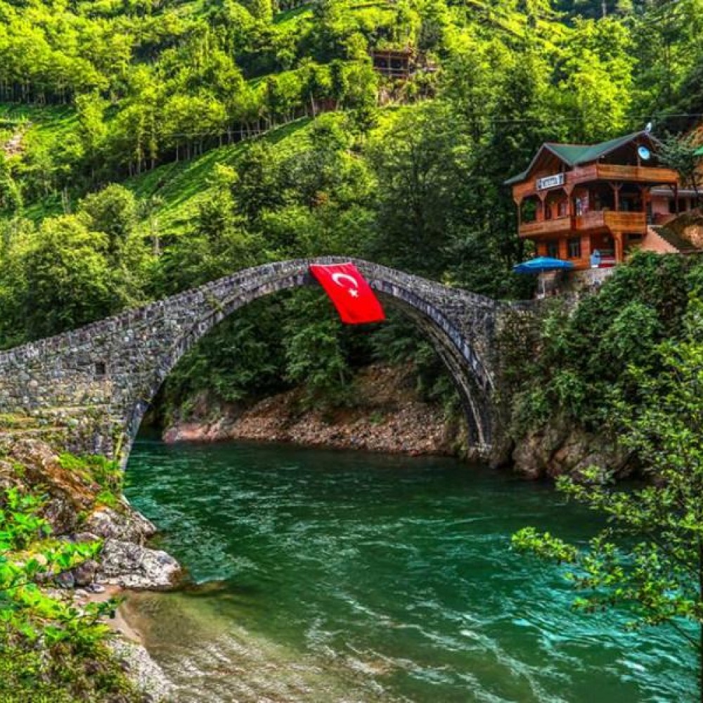 HERŞEY DAHİL KARADENİZ & BATUM TURU 3 GECE 4 GÜN