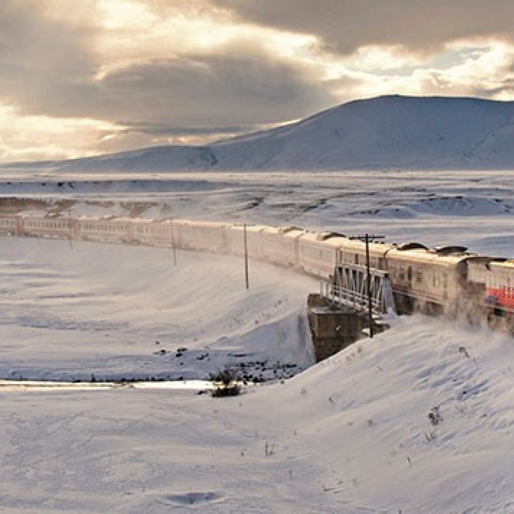 Turistik Doğu Ekspresi Uçak Gidiş Tren Dönüş Kars Turu
